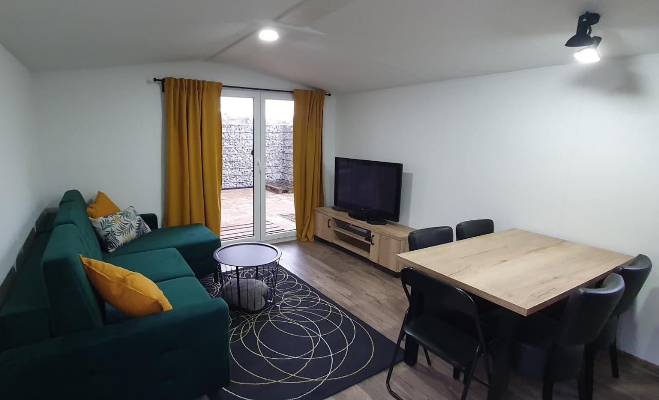 Liptov Mobile House Villa Liptovský Mikuláš Екстериор снимка